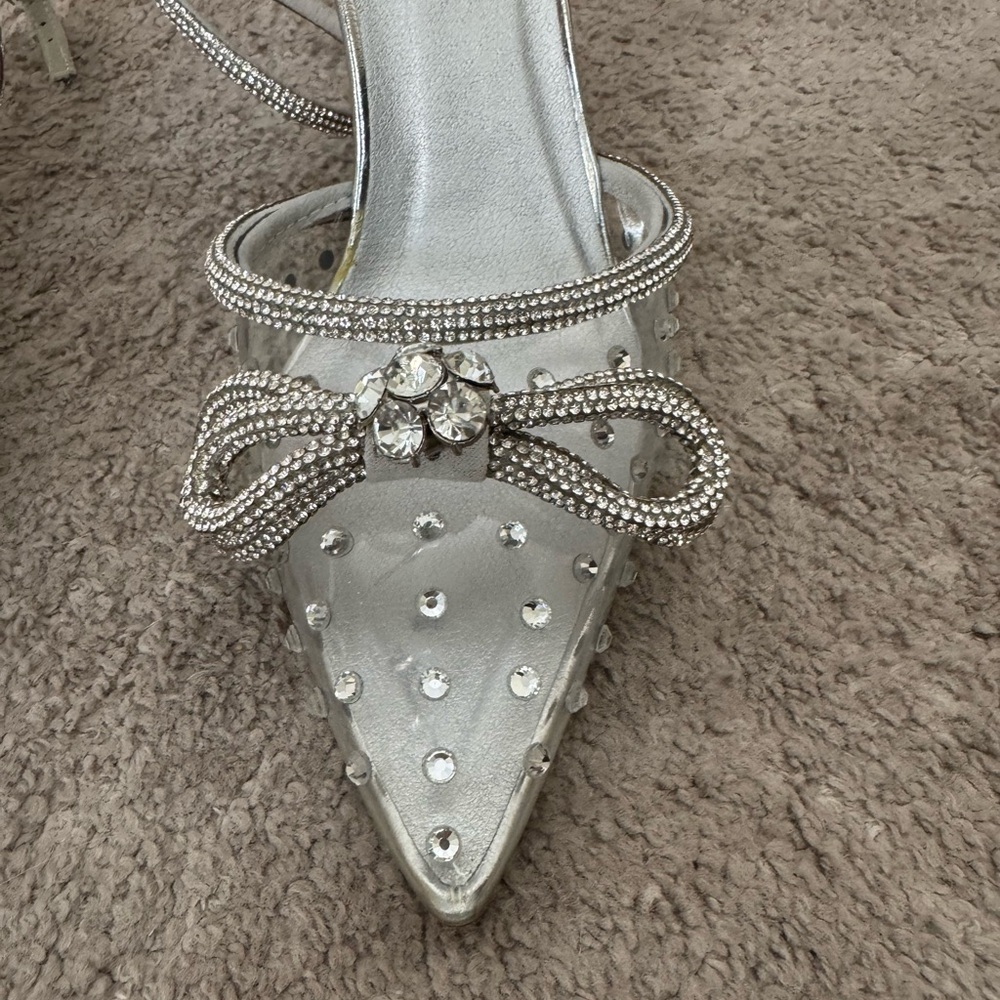 Bellini Silver Rhinestone Bow Pointed-Toe Heels - Picture 3 of 10